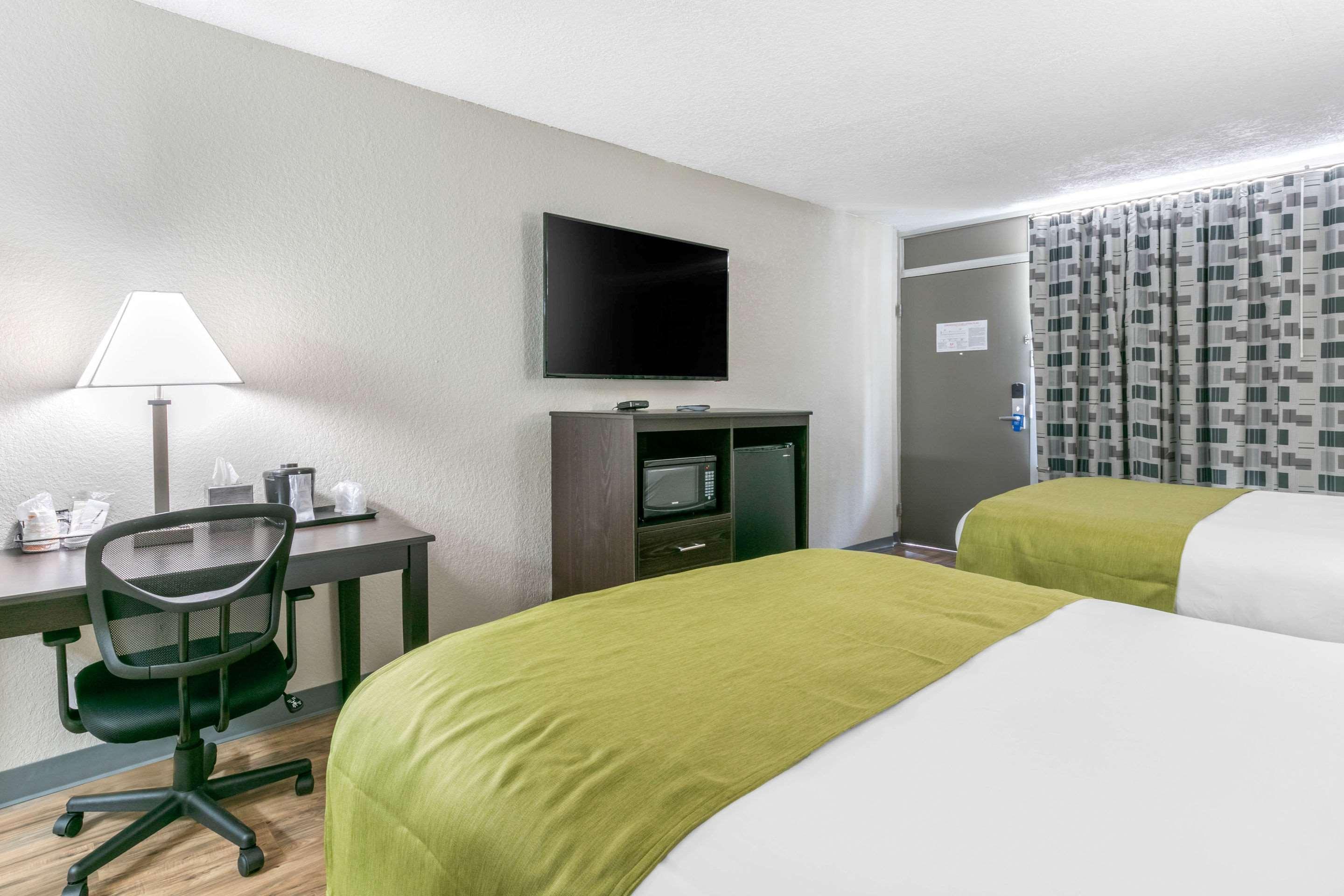 Rodeway Inn Kingston Springs Екстериор снимка
